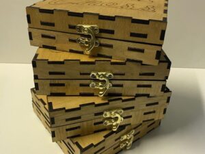 Авторські шахи з дерева: Естетика інтелекту та майстерності